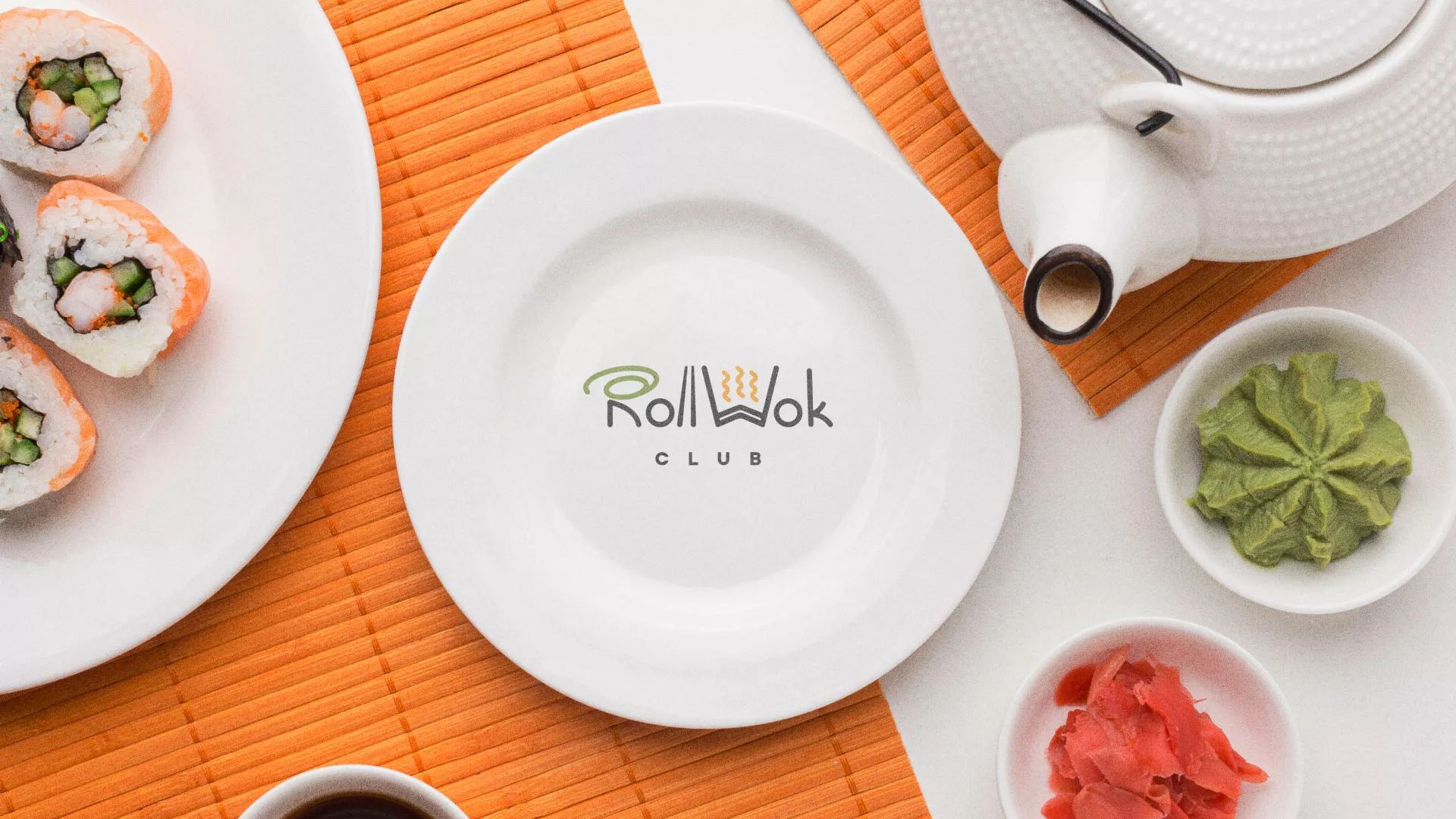 Разработка логотипа и фирменного стиля в Нефтеюганске для суши-бара «Roll Wok Club» Разработка логотипа и фирменного стиля в Нефтеюганске для суши-бара «Roll Wok Club»